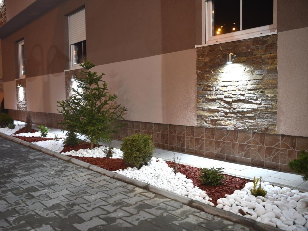 Olimp Motel Kraljevo Kültér fotó
